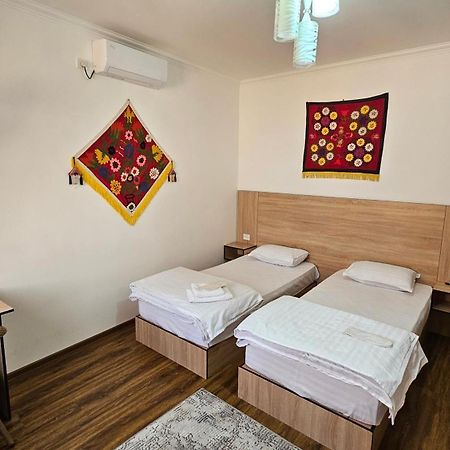 Hotel Mehribon Szamarkand Kültér fotó