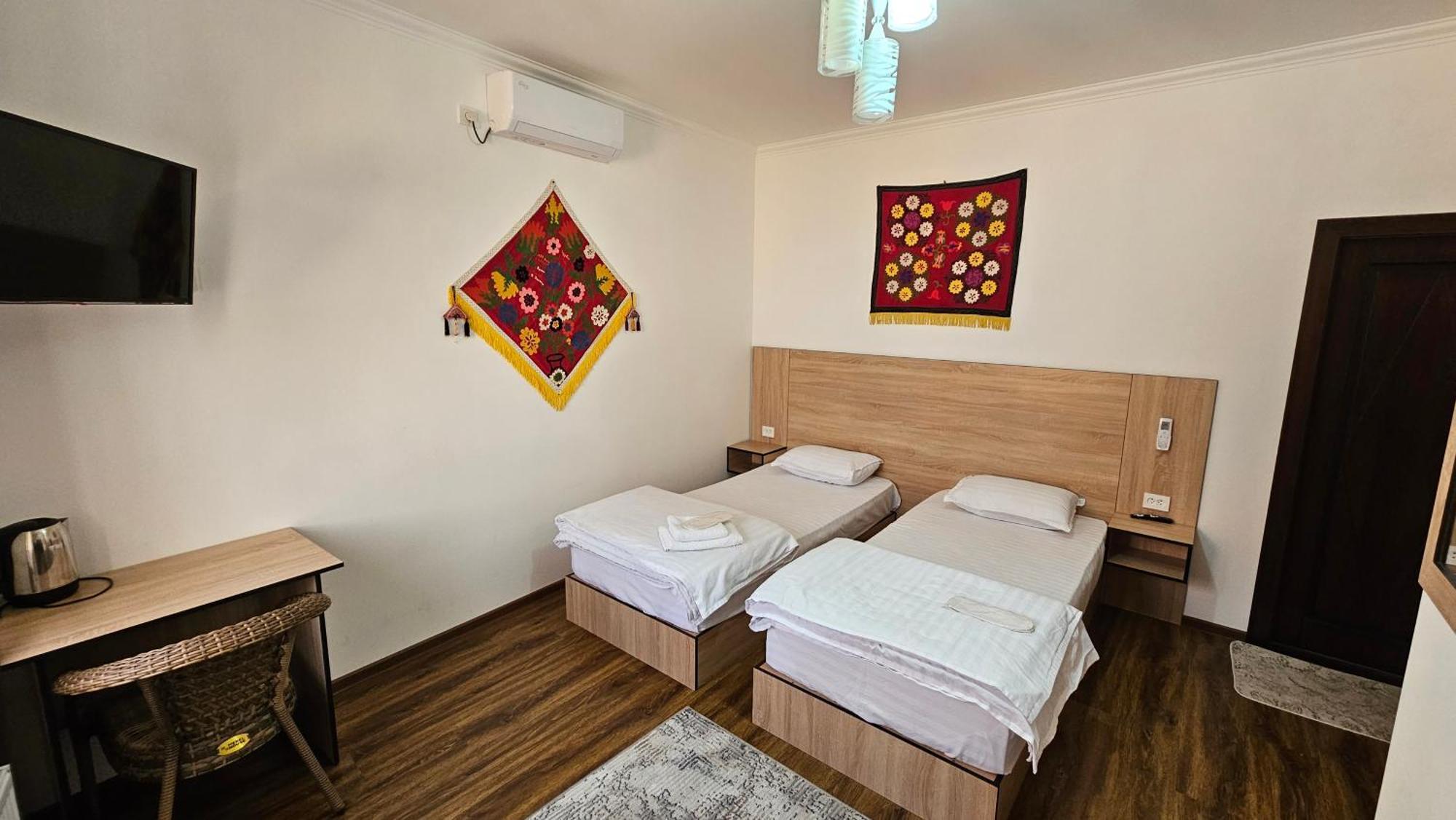 Hotel Mehribon Szamarkand Kültér fotó